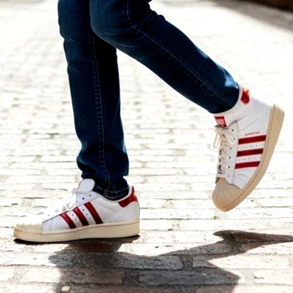 Adidas Men's White & Red Low-Cut Sneakers - Size: 7